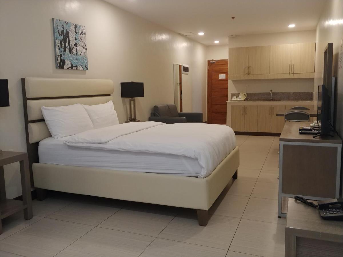 Hotel Merlo Makati City Eksteriør bilde